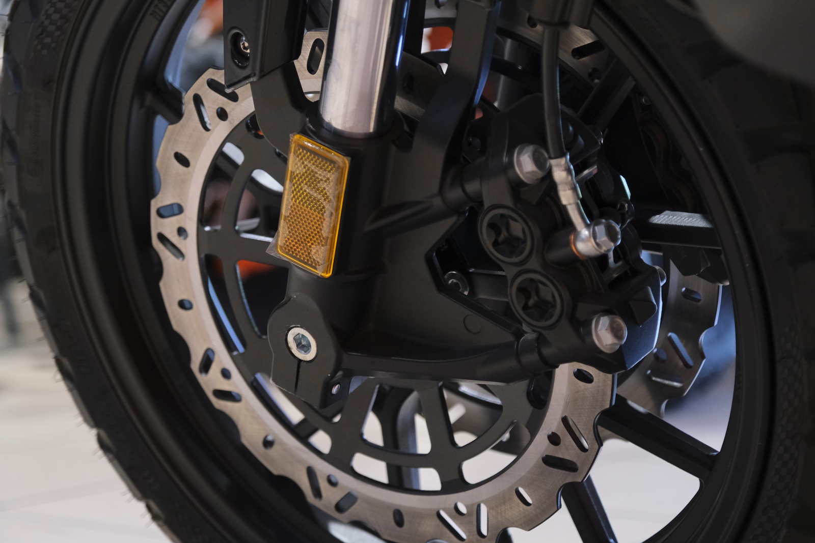 картинка Мотоцикл Regulmoto Discovery | Moped24