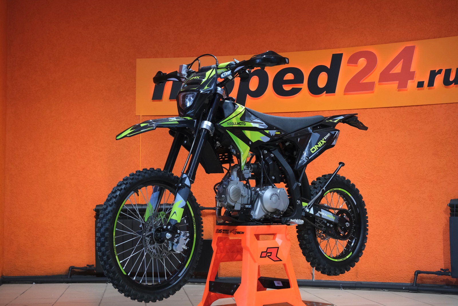 картинка Питбайк Regulmoto ONIX SPORT 140 | Moped24