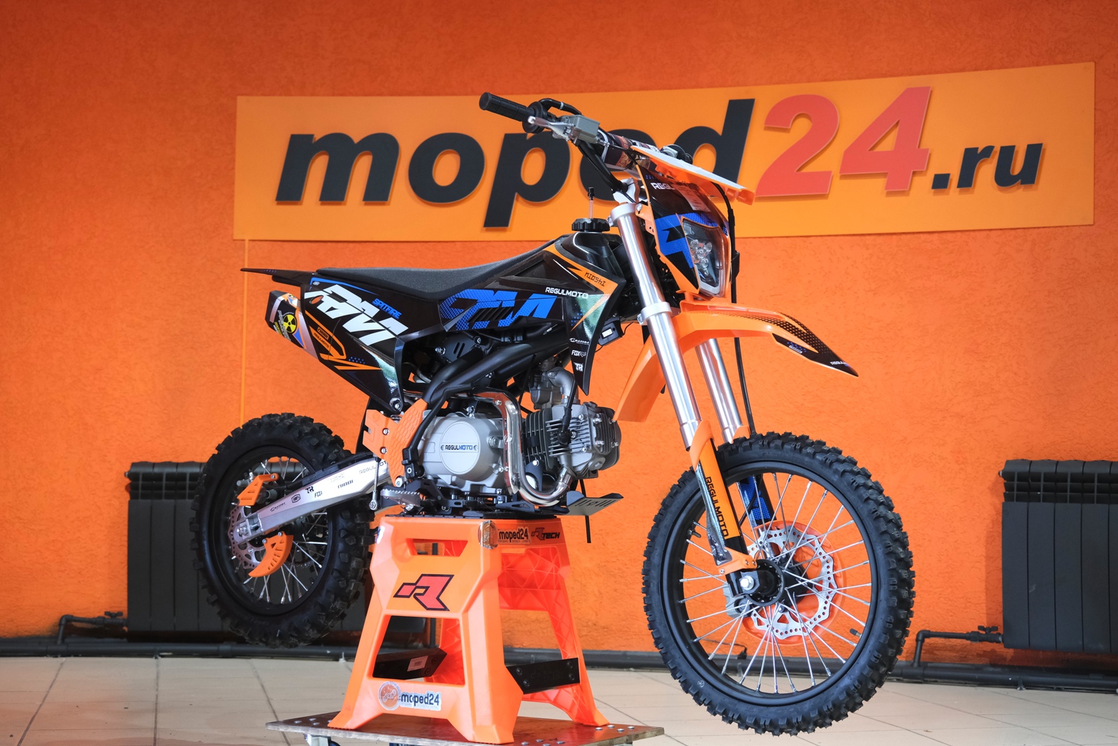 картинка Питбайк Regulmoto SPITFIRE 17/14 | Moped24