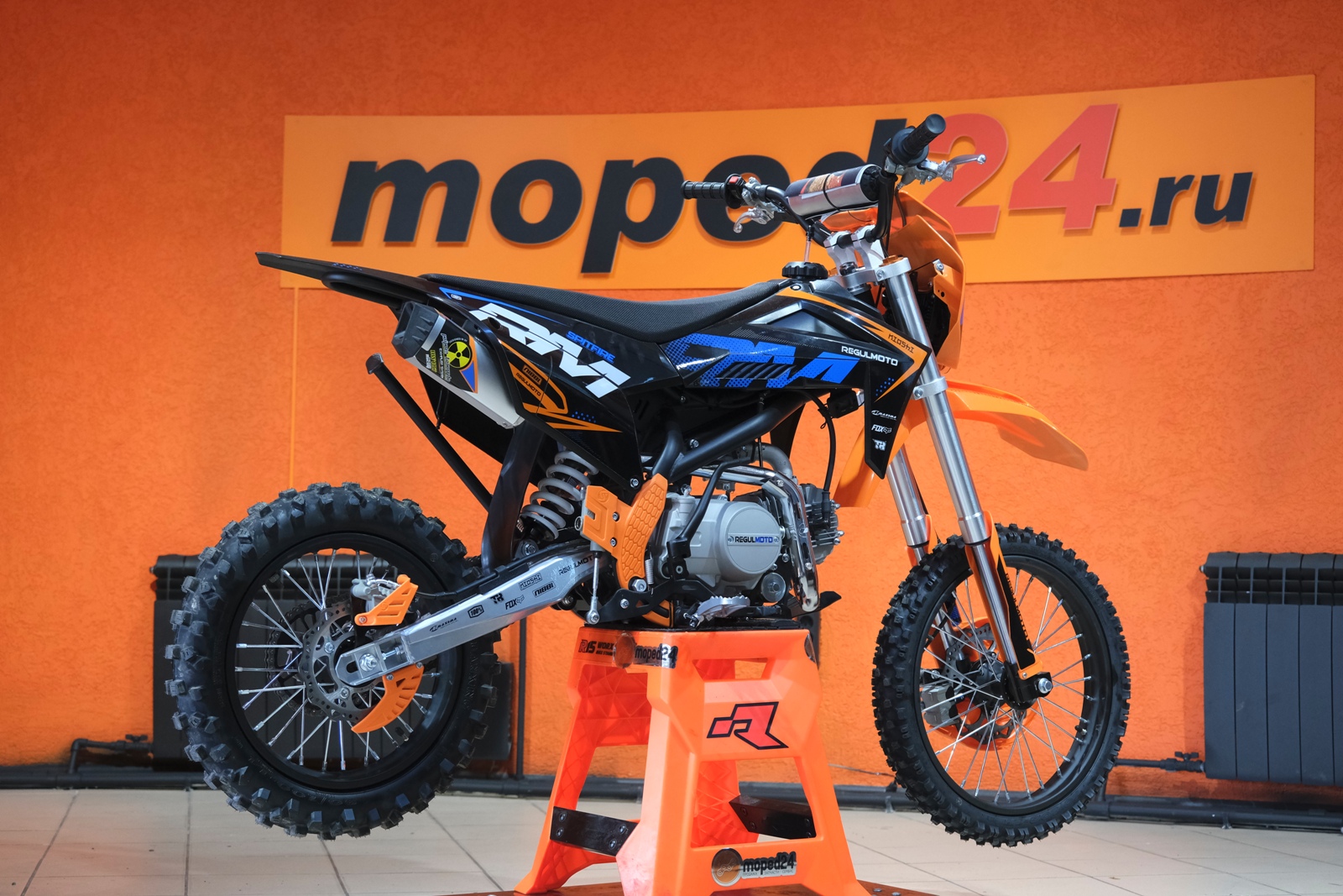 картинка Питбайк Regulmoto SPITFIRE 17/14 | Moped24