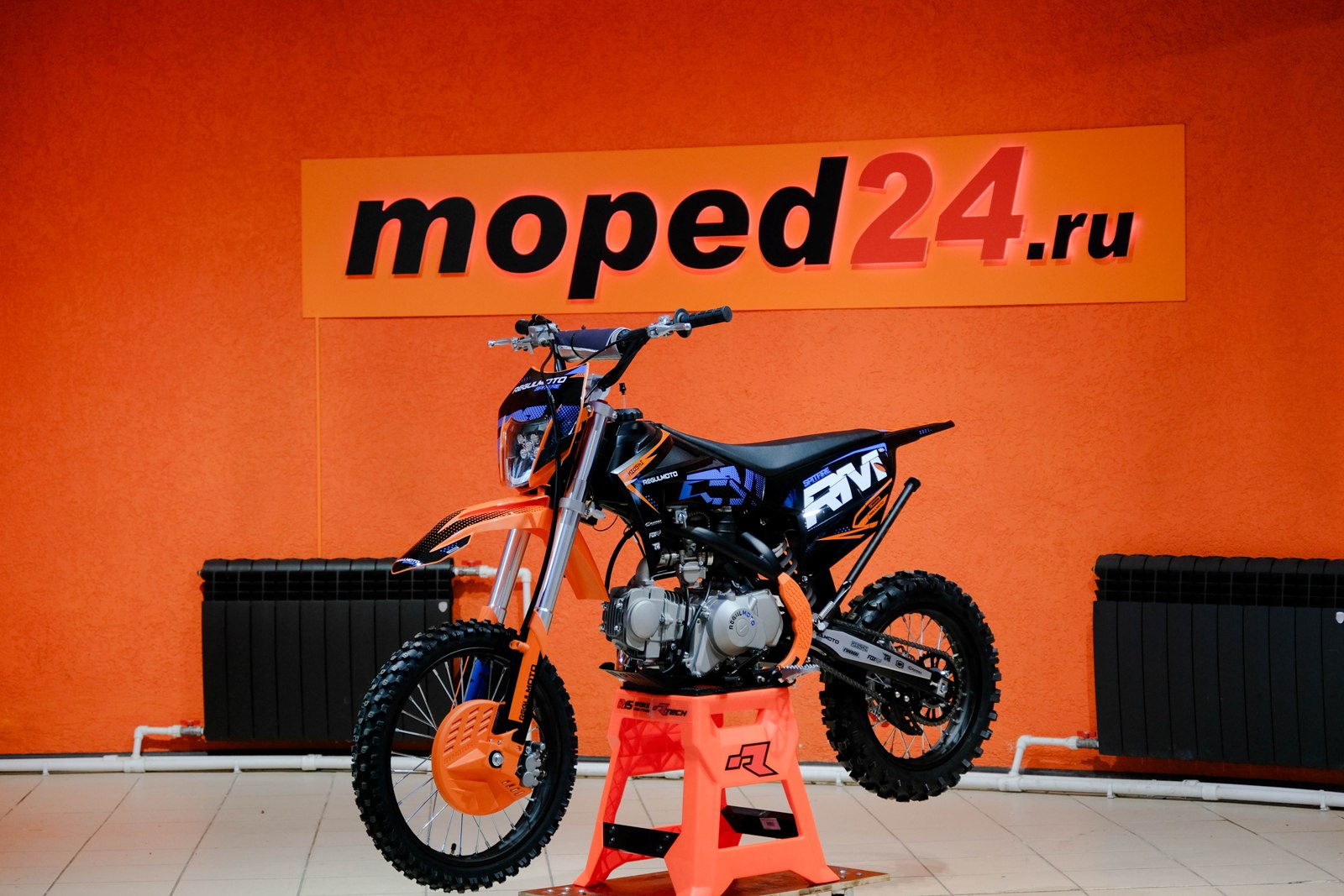 картинка Питбайк Regulmoto SPITFIRE PRO 19/16, 140cc | Moped24