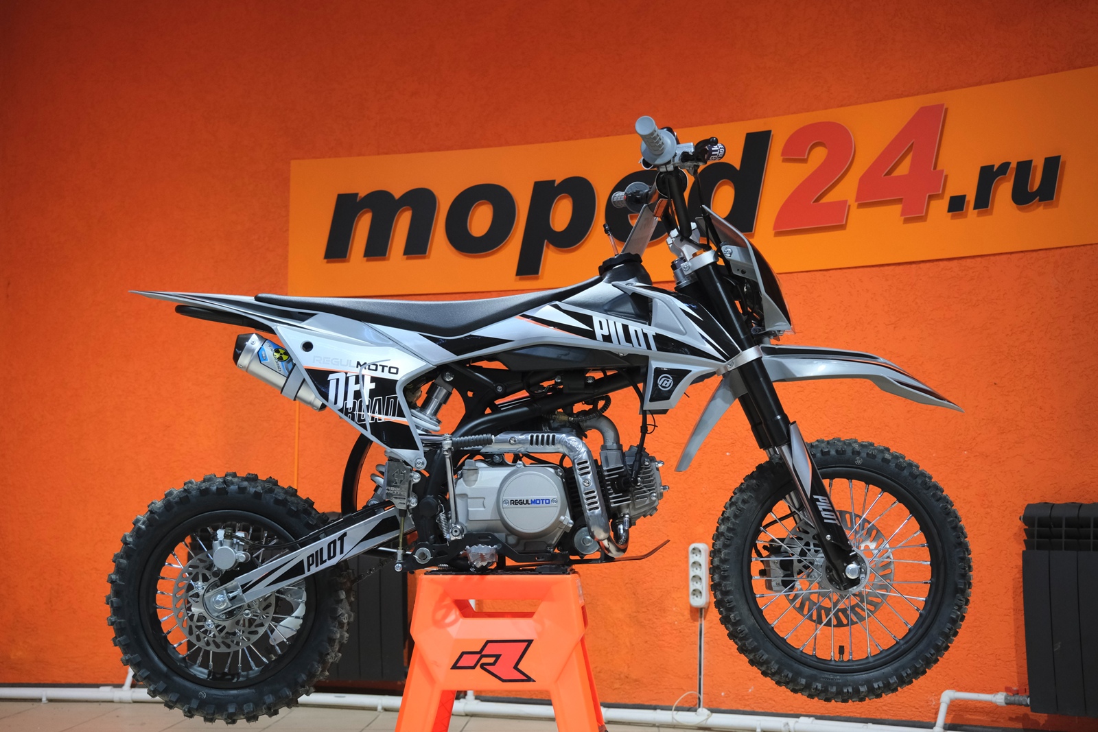 картинка Питбайк Regulmoto PILOT EA 14/12 | Moped24