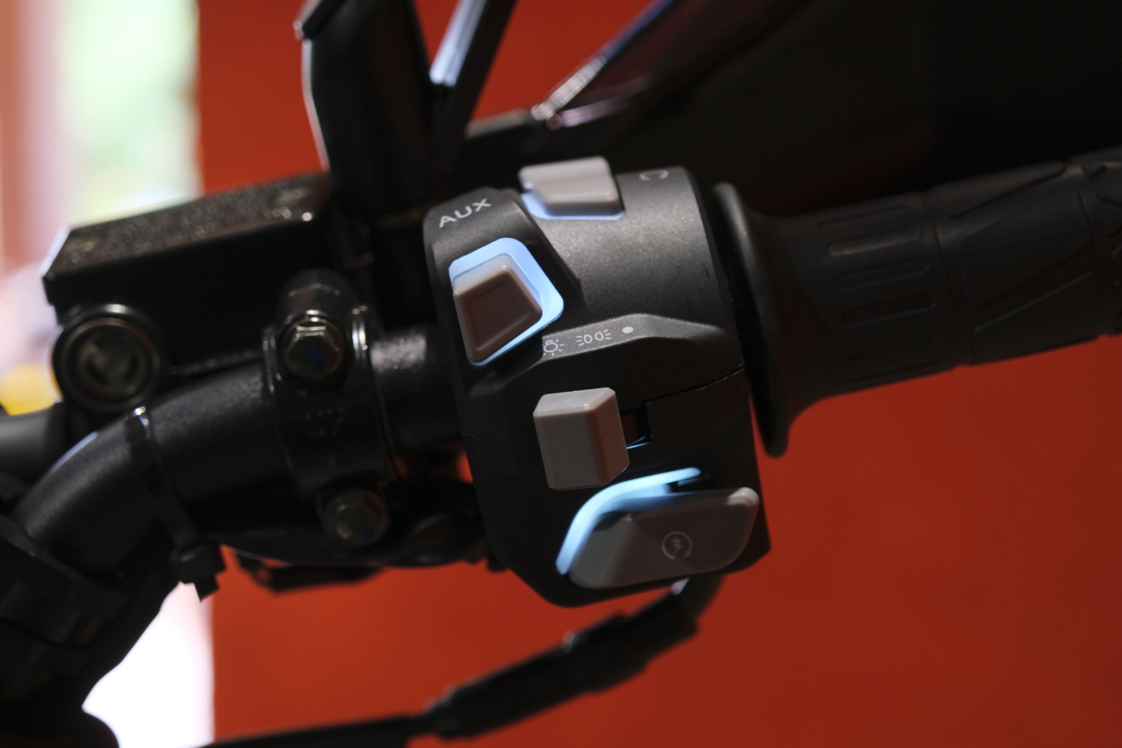 картинка Мотоцикл Regulmoto ADV 300 S | Moped24