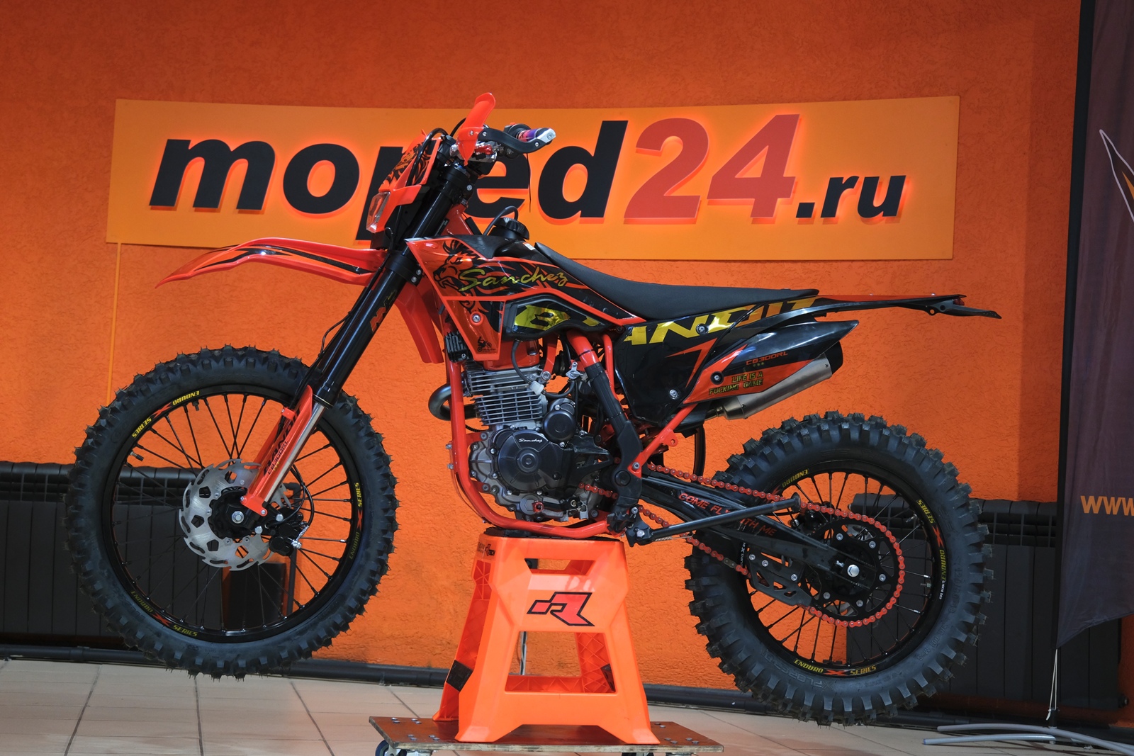 картинка Мотоцикл SANCHEZ Bandit CB300RL мотоциклы | Moped24