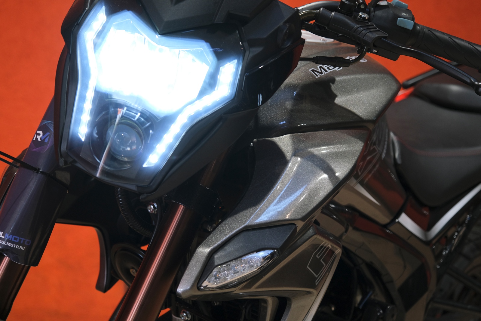 картинка Мотоцикл Regulmoto Majesty | Moped24