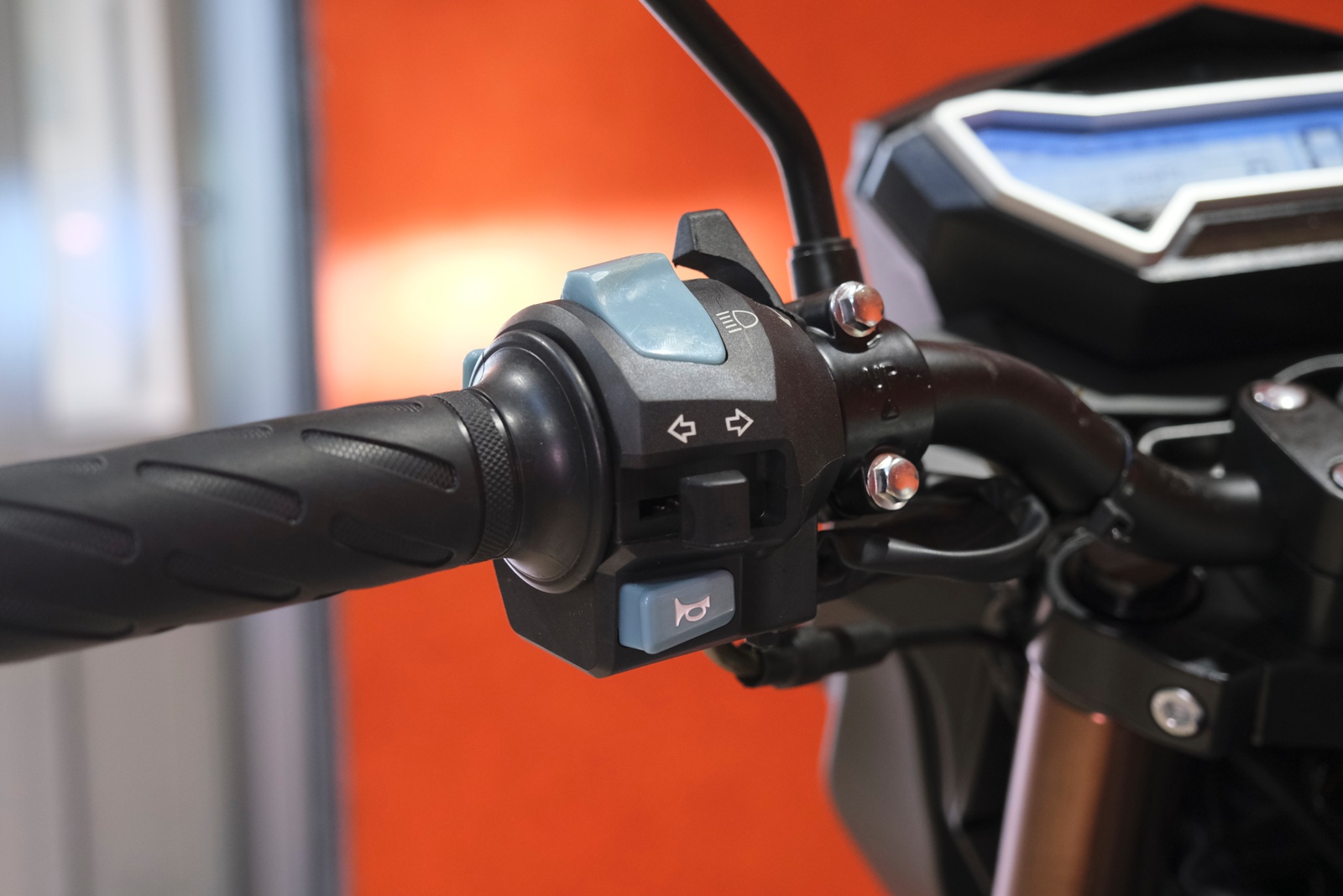 картинка Мотоцикл Regulmoto Majesty | Moped24