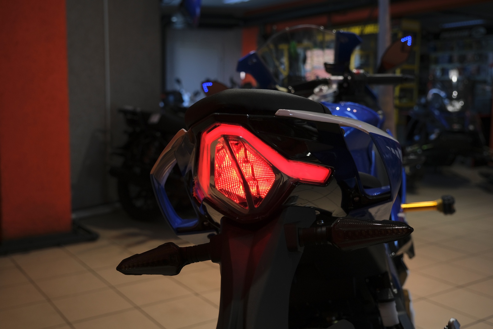картинка Мотоцикл МОТОМИР FALCON PRIME 2 (R1) | Moped24
