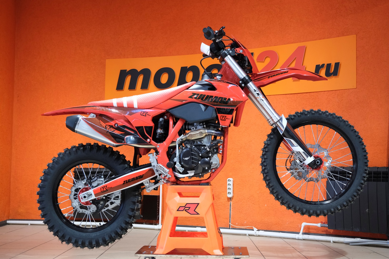 картинка Мотоцикл ZUUMAV K7 (CBS-300PRO) NB мотоциклы | Moped24