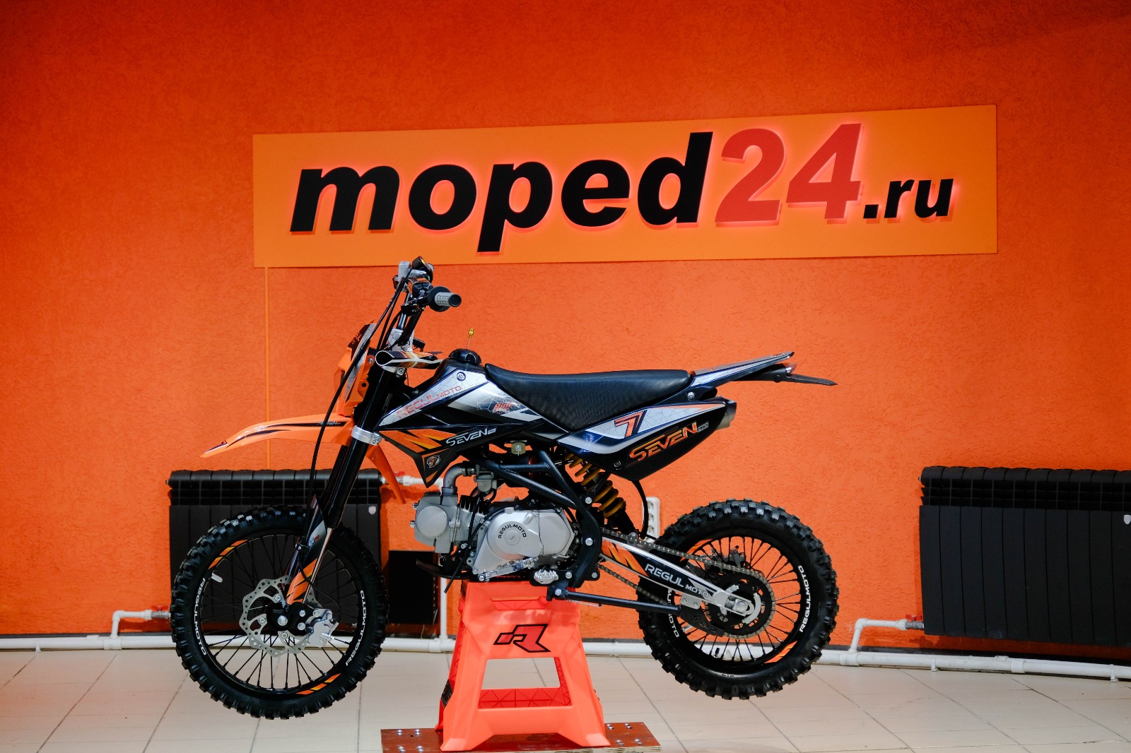 картинка Питбайк Regulmoto SEVEN PRO 17/14 | Moped24