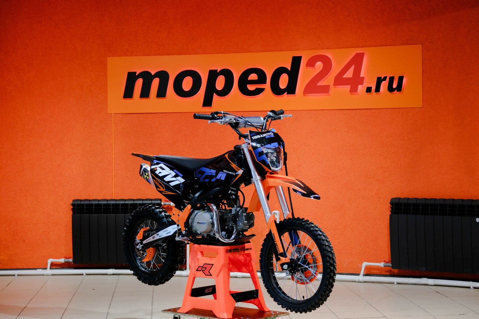 картинка Питбайк Regulmoto SPITFIRE PRO 19/16, 140cc | Moped24