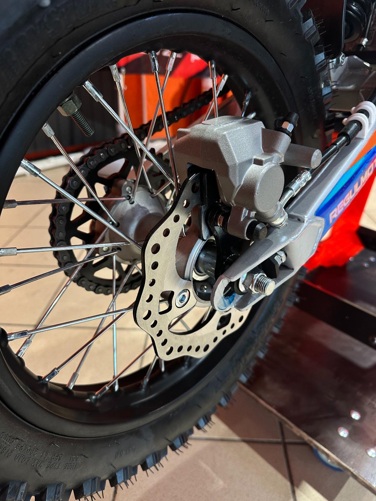 картинка Питбайк Regulmoto PILOT EM 17/14 | Moped24