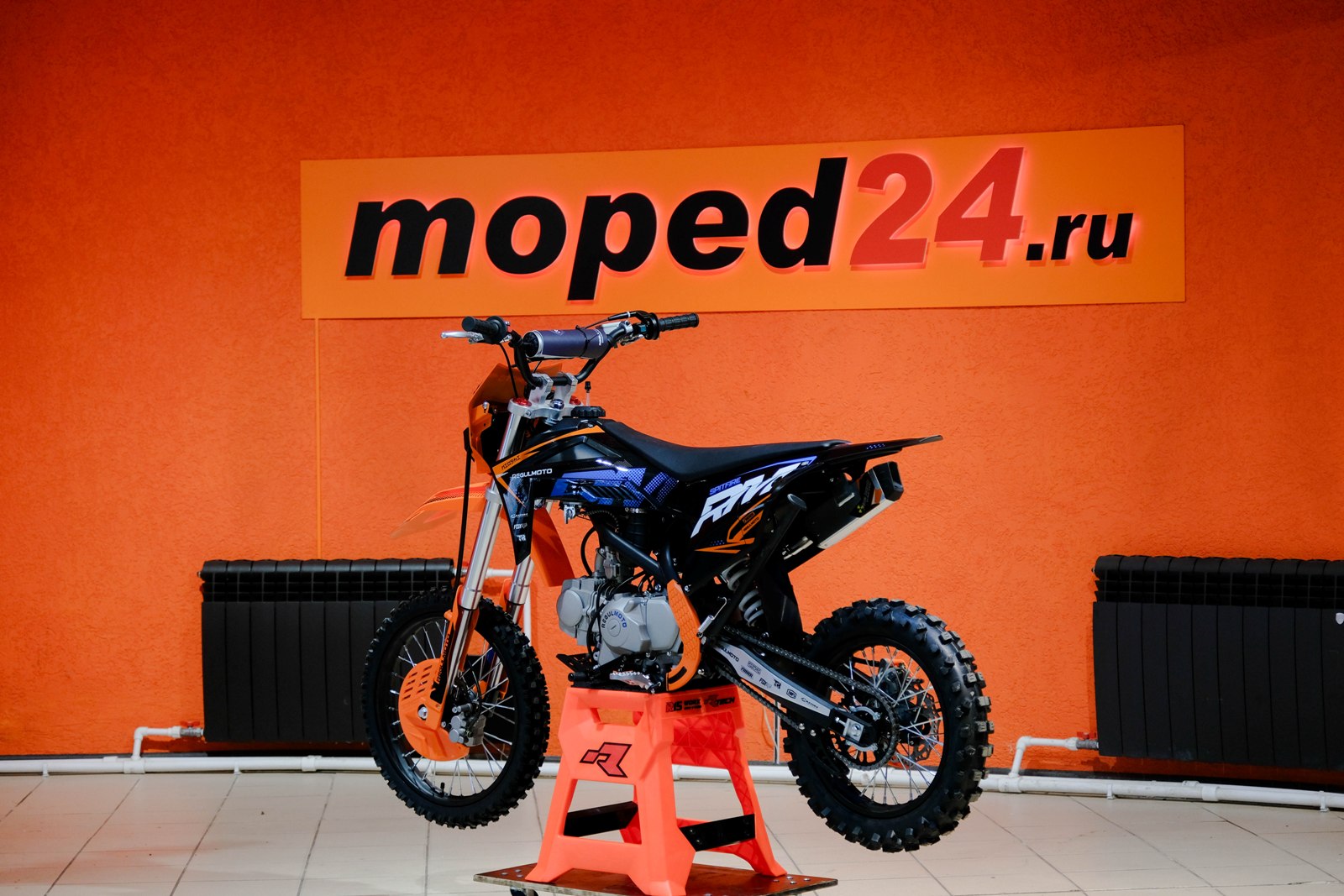 картинка Питбайк Regulmoto SPITFIRE PRO 19/16, 140cc | Moped24