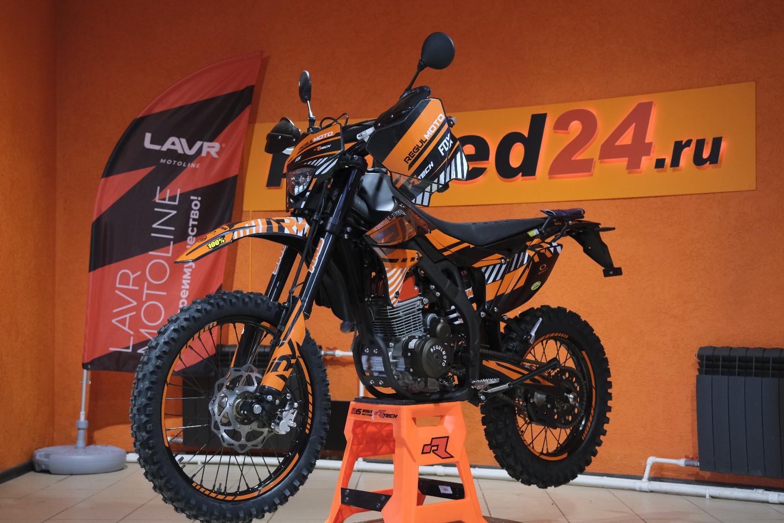 картинка Мотоцикл Regulmoto ZR PR 300 4 valves 5 gear | Moped24