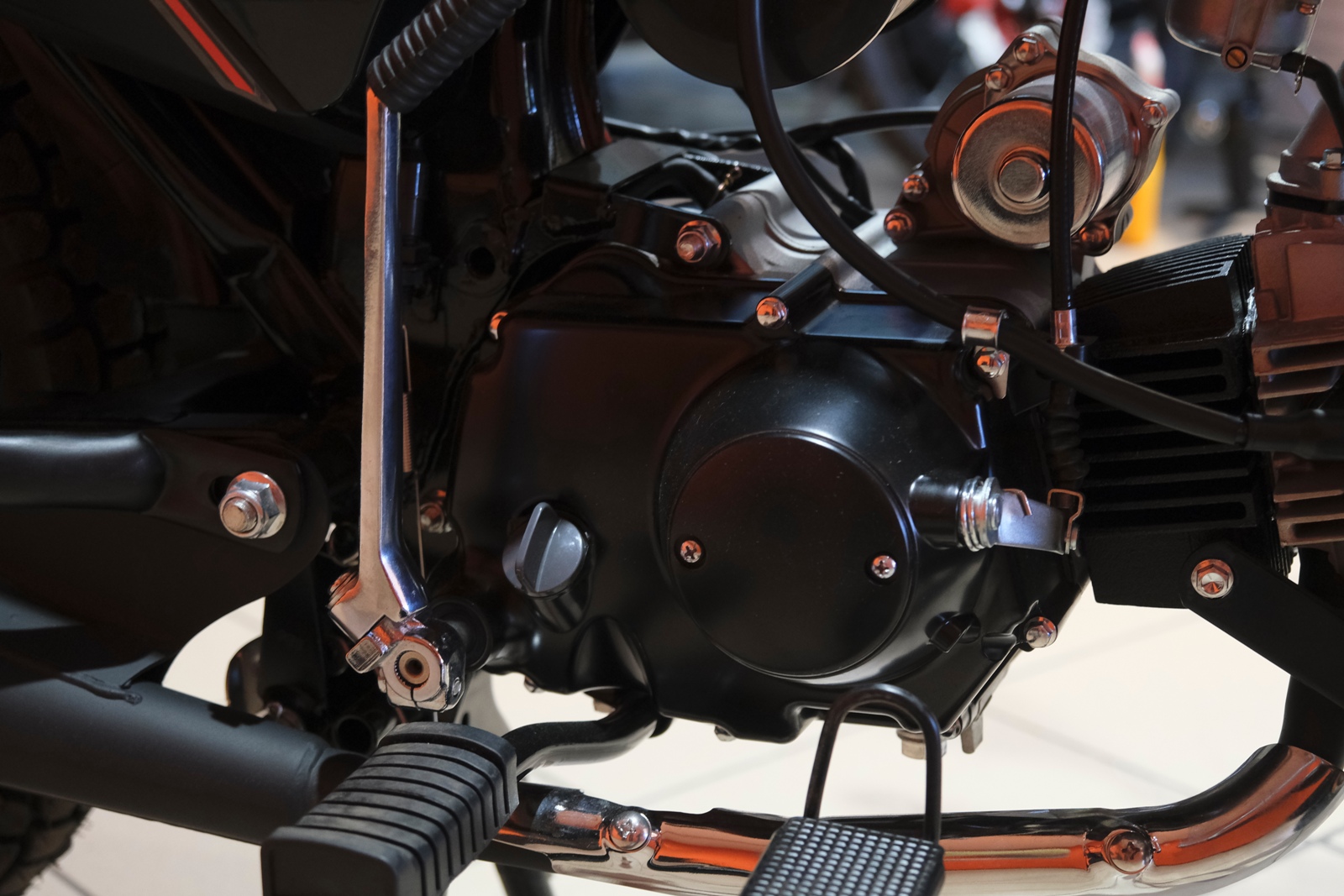картинка Мопед МОТОМИР BOLT 1 (кроссовер) | Moped24
