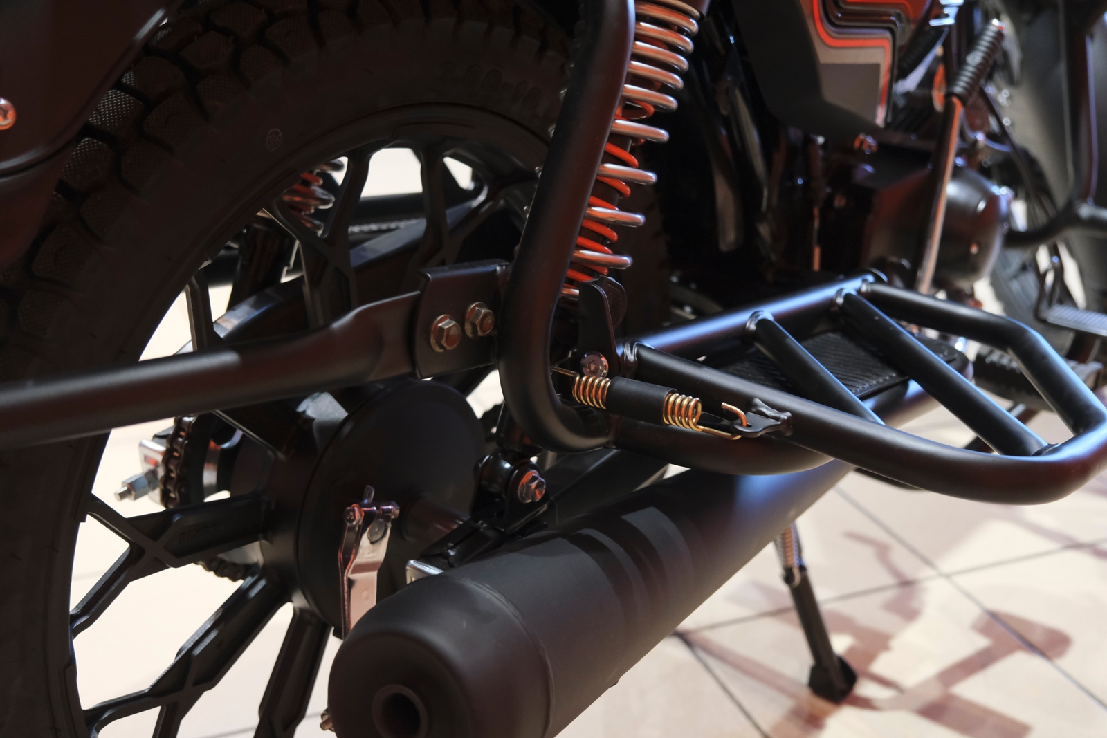 картинка Мопед МОТОМИР BOLT 1 (кроссовер) | Moped24