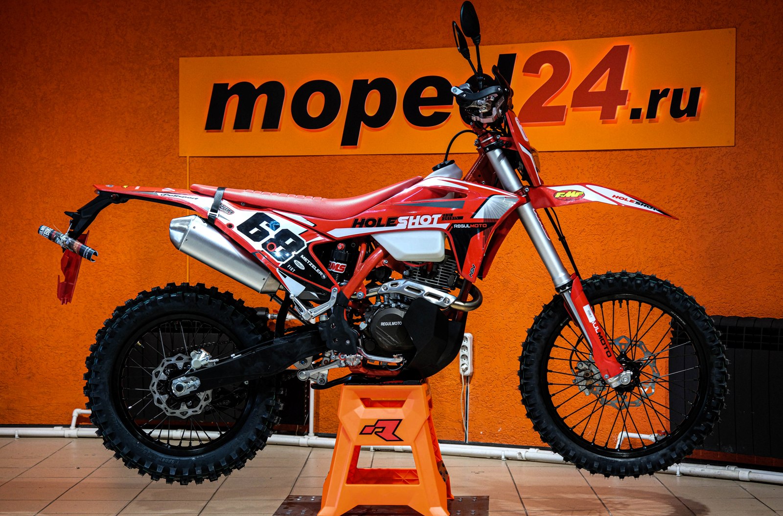 картинка Мотоцикл Regulmoto Holeshot Red Edition | Moped24