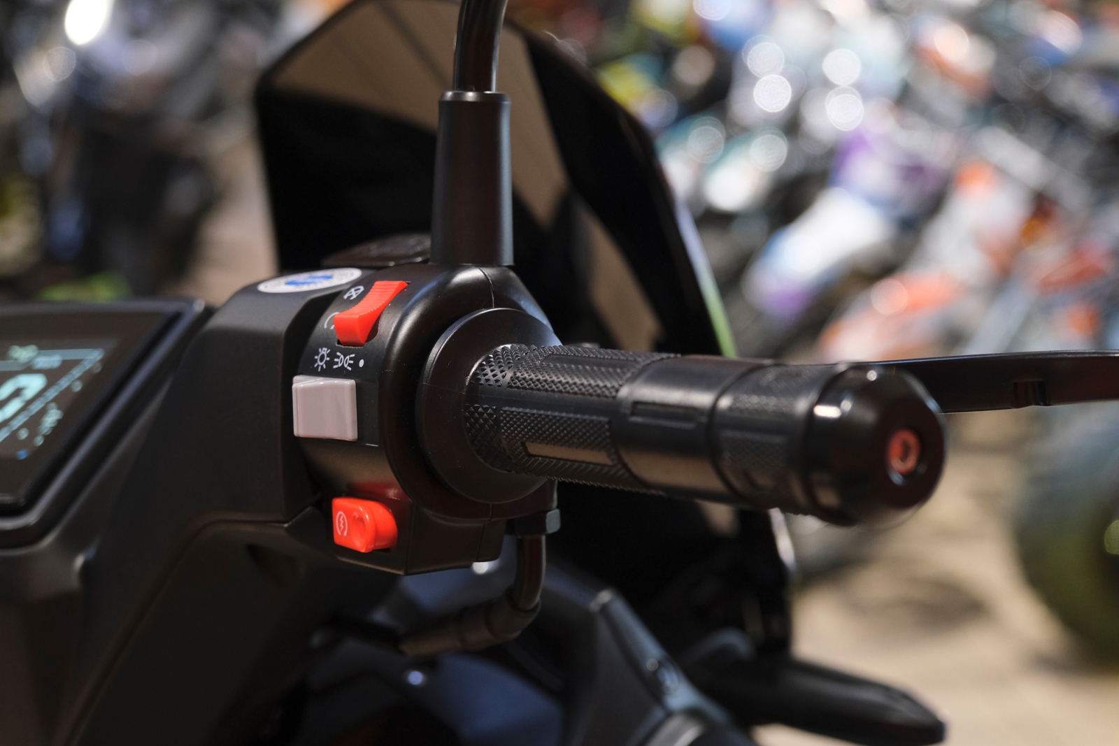 картинка Скутер VMC SMART X | Moped24