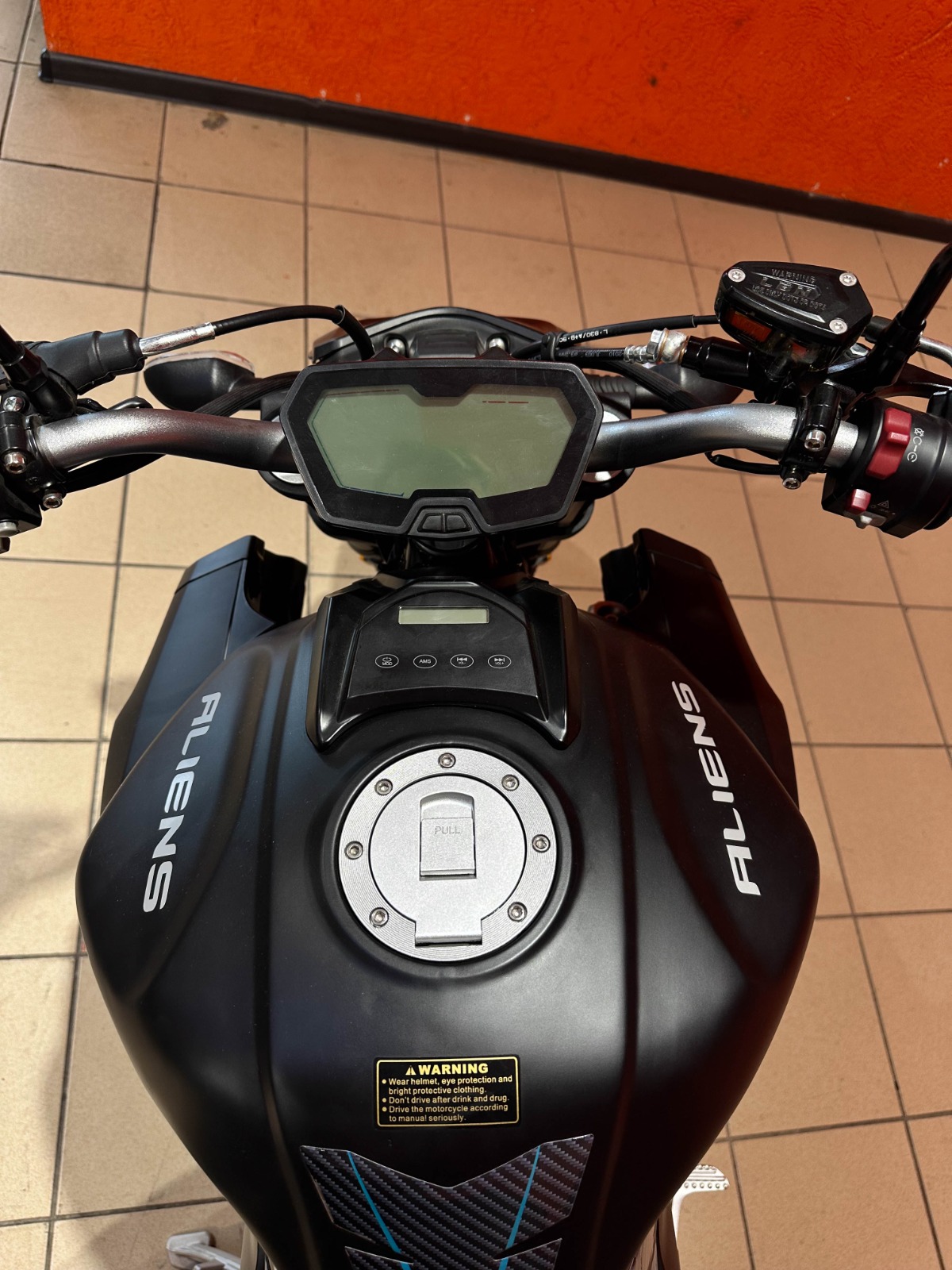 картинка Мотоцикл Regulmoto ALIEN MONSTER 300 | Moped24