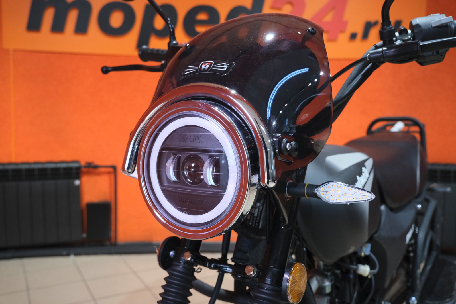 картинка Мопед Regulmoto Alpha (RM-6) | Moped24