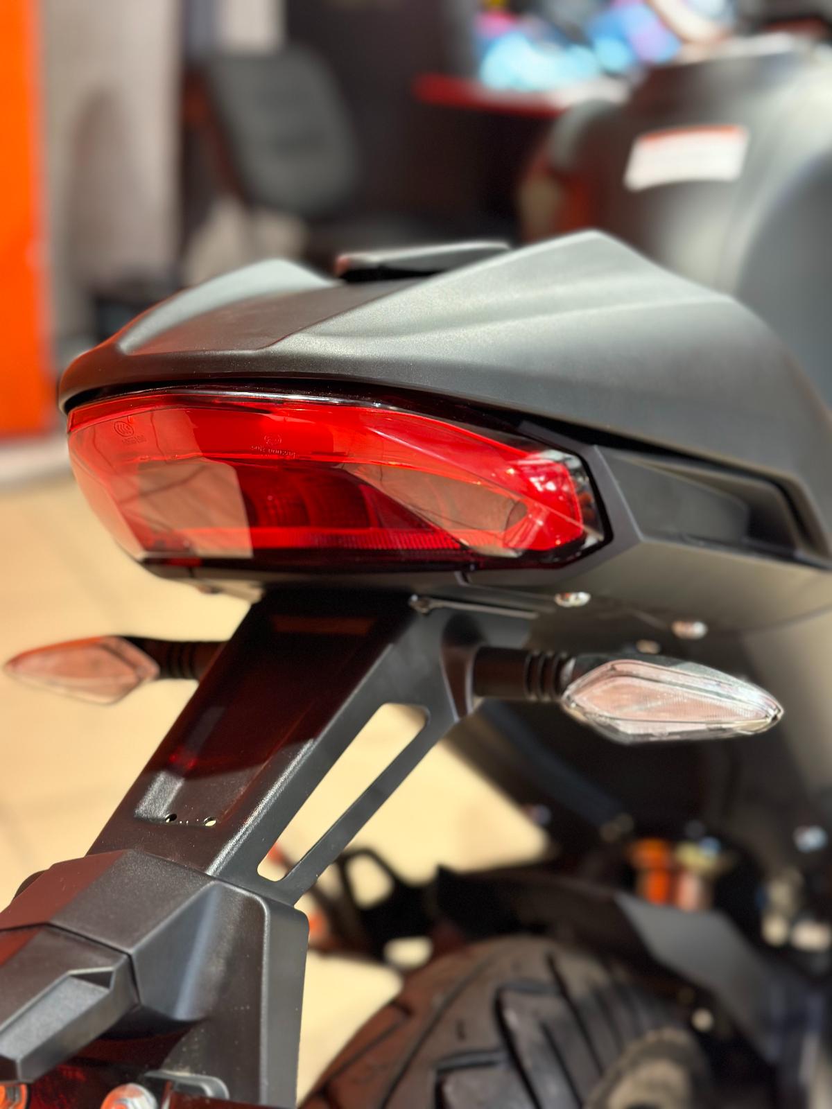 картинка Мопед VMC MONSTER PLUS | Moped24