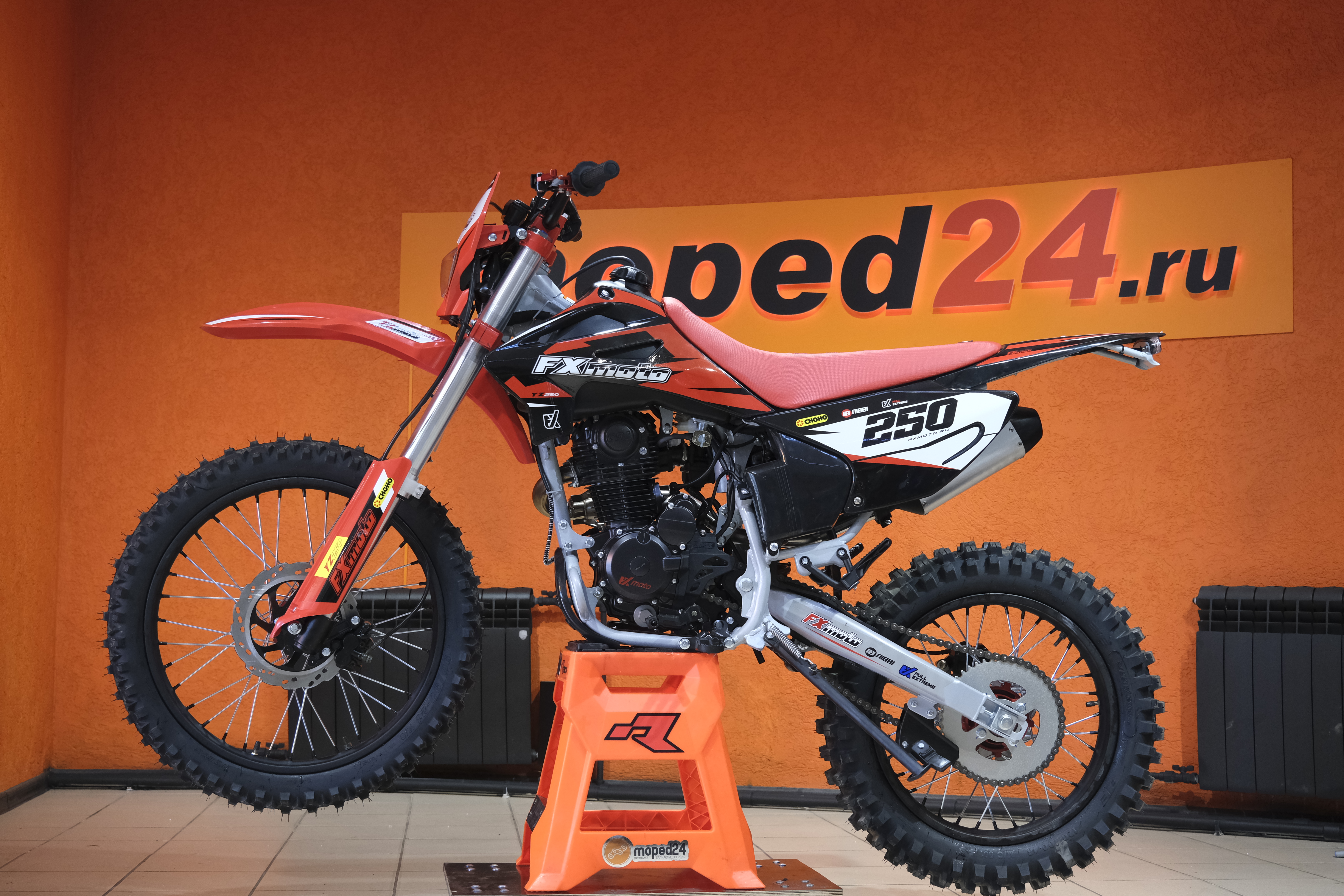 картинка Мотоцикл FXMOTO YZ-250 | Moped24