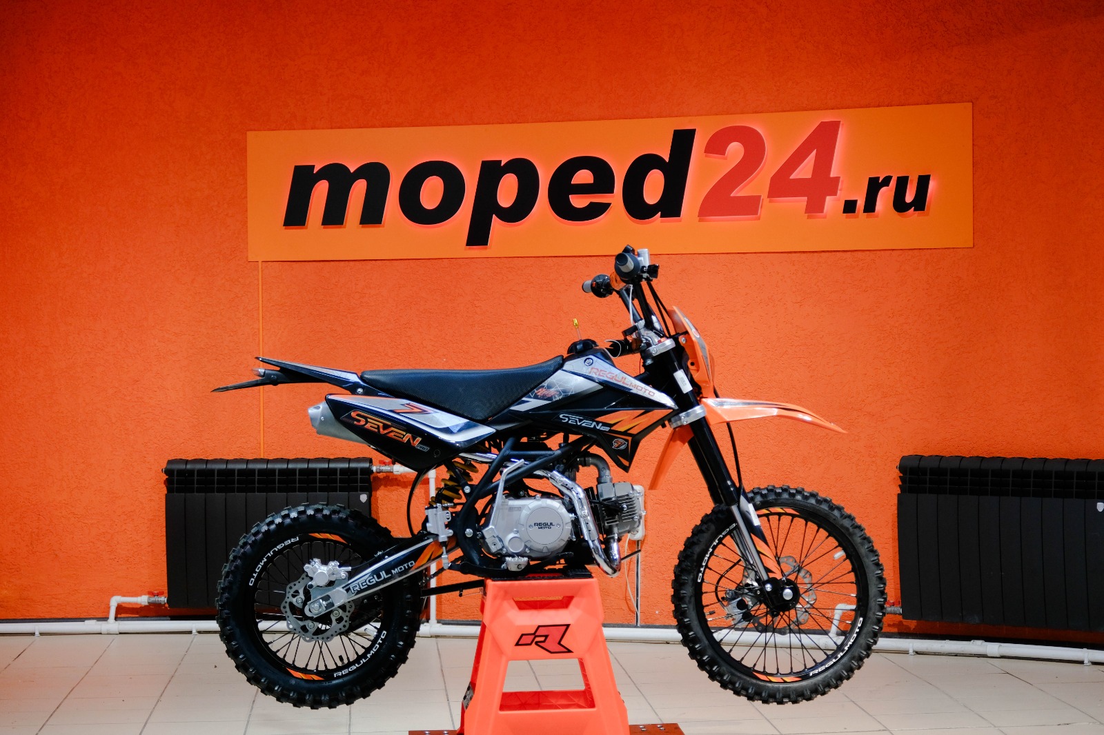 картинка Питбайк Regulmoto SEVEN PRO 17/14 | Moped24