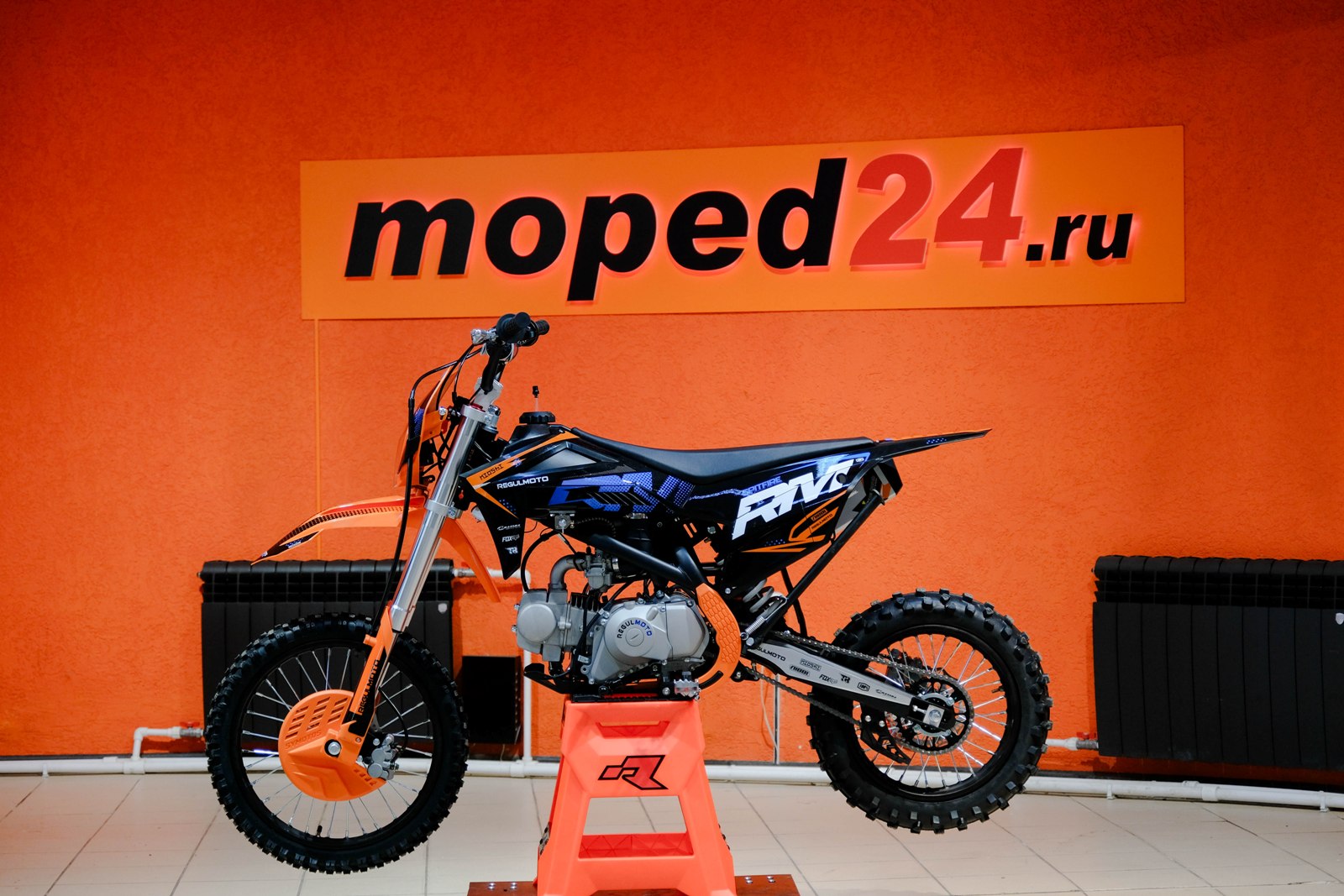 картинка Питбайк Regulmoto SPITFIRE PRO 19/16, 140cc | Moped24