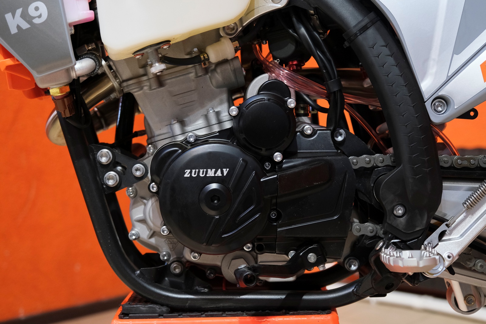 картинка Мотоцикл ZUUMAV K9 YBS-300 мотоциклы | Moped24