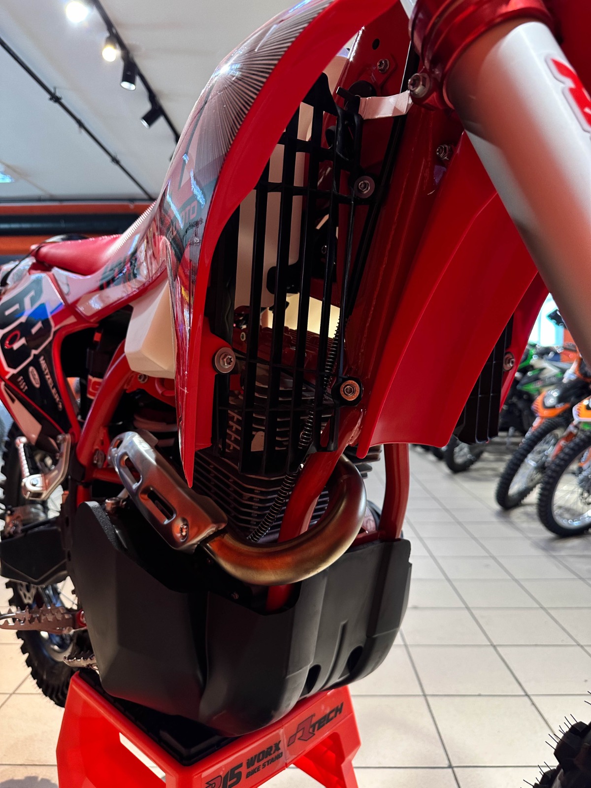 картинка Мотоцикл Regulmoto Holeshot Red Edition (4 valves) | Moped24