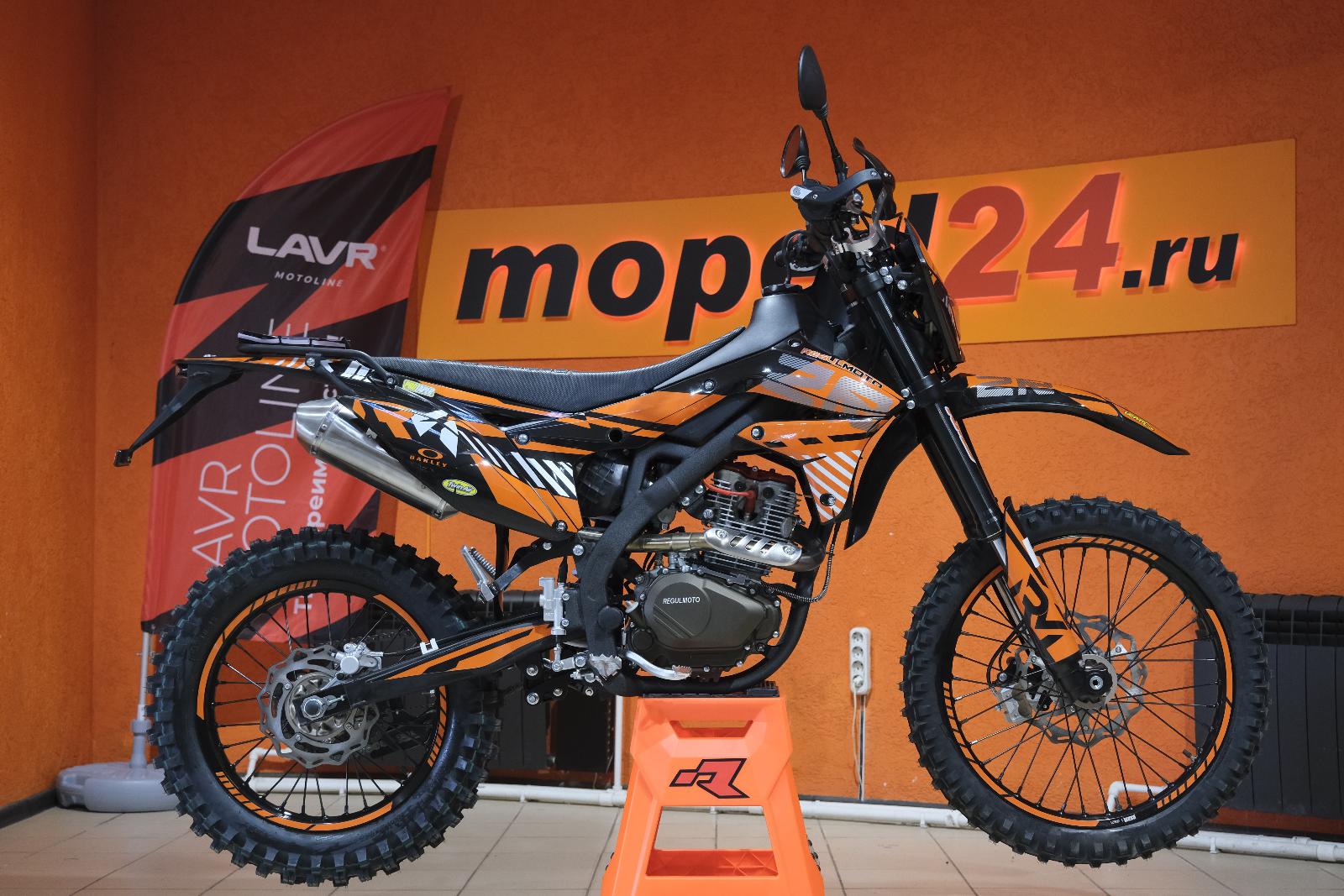 картинка Мотоцикл Regulmoto ZR PR 300 4 valves 5 gear | Moped24