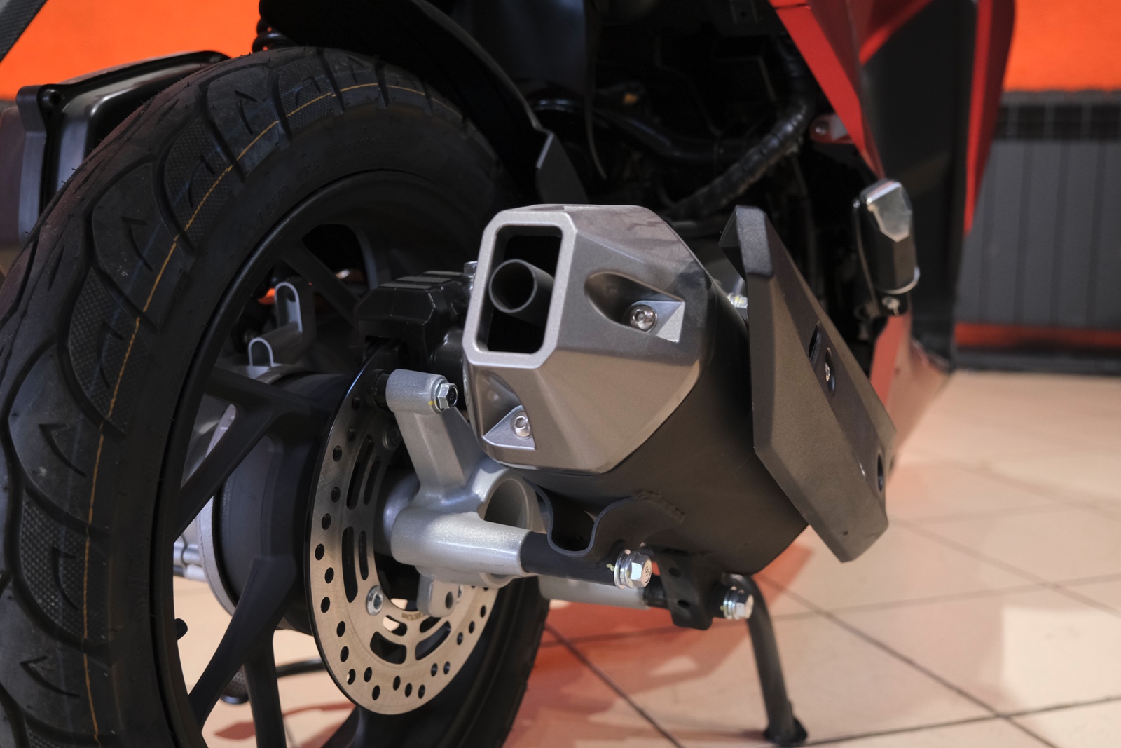 картинка Скутер VMC Inferno | Moped24