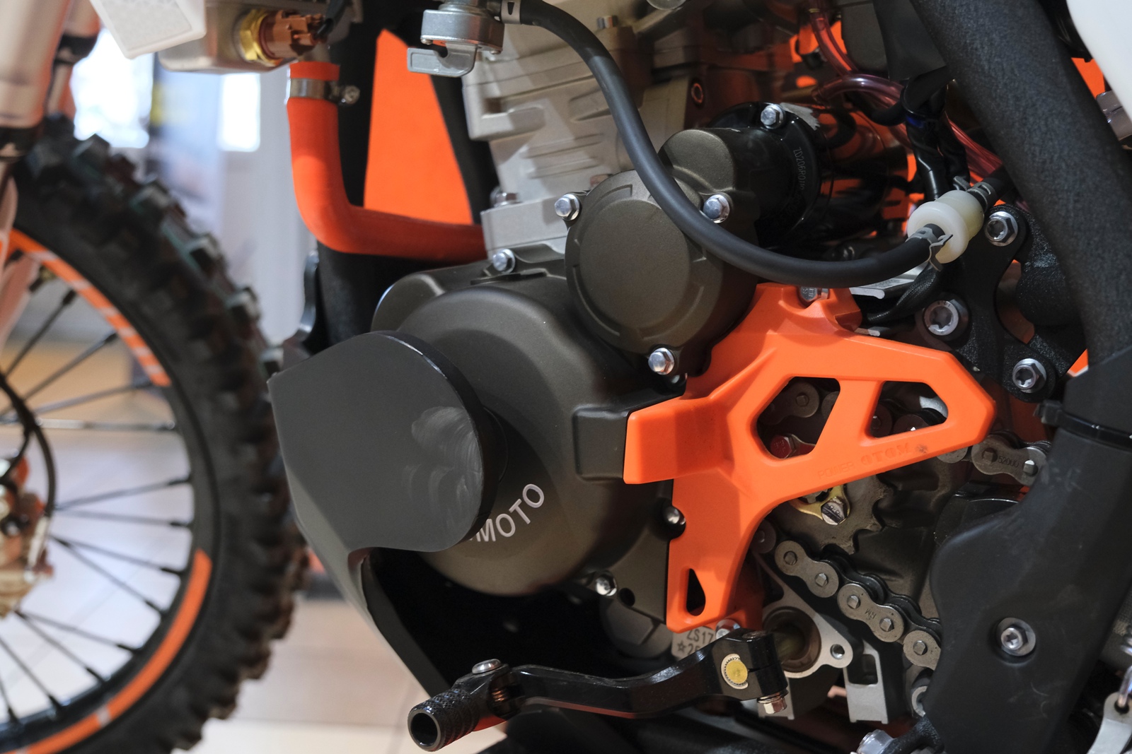 картинка Мотоцикл Regulmoto Crosstrec 300 | Moped24