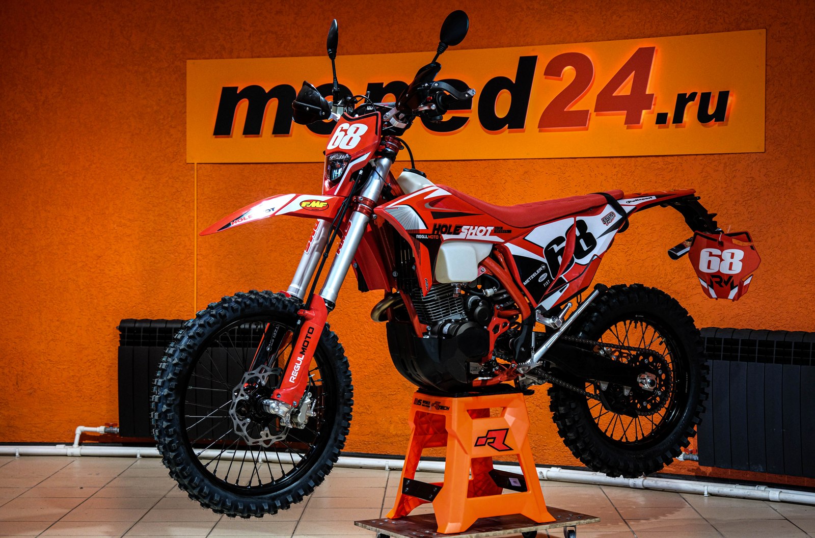 картинка Мотоцикл Regulmoto Holeshot Red Edition | Moped24
