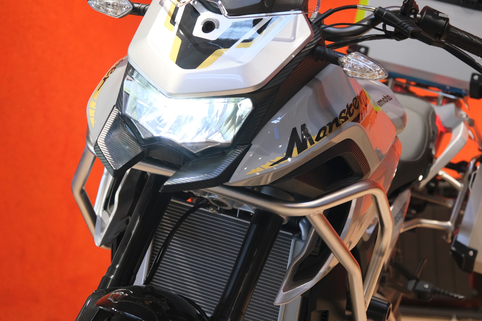 картинка Мотоцикл Regulmoto Discovery | Moped24