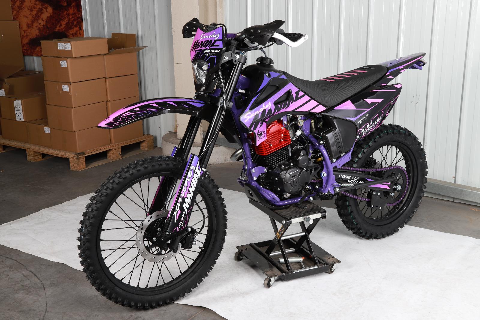 картинка Мотоцикл SANCHEZ Maniac PR300 мотоциклы | Moped24