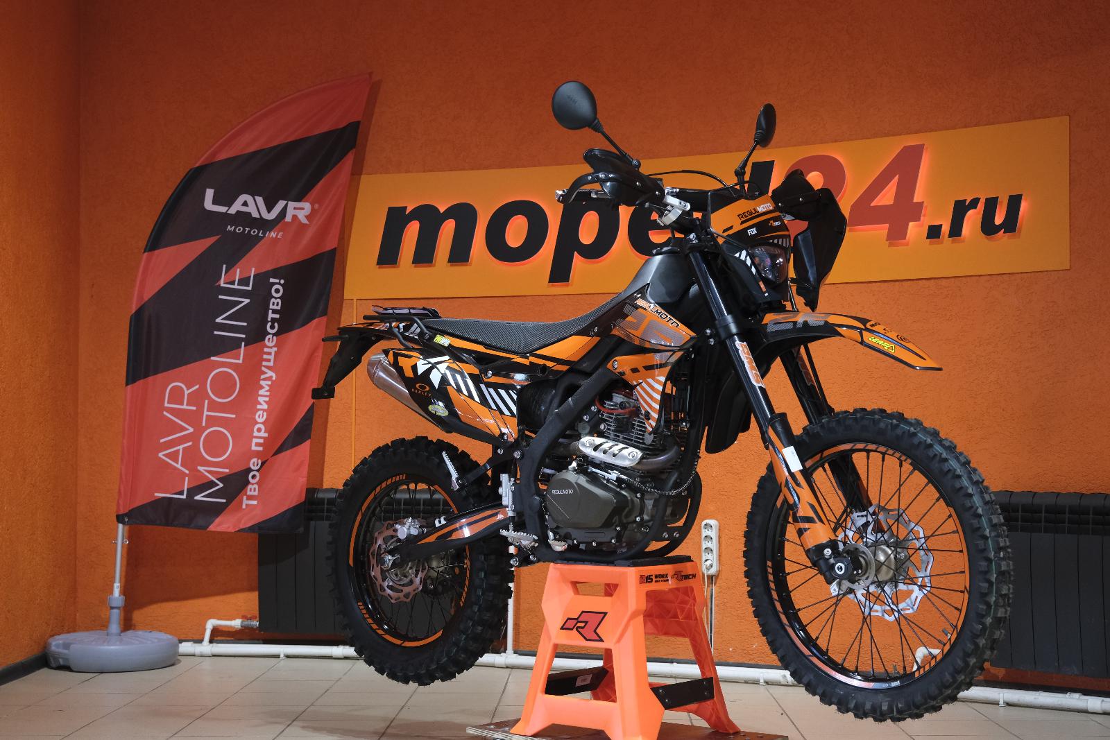 картинка Мотоцикл Regulmoto ZR PR 300 4 valves 5 gear | Moped24