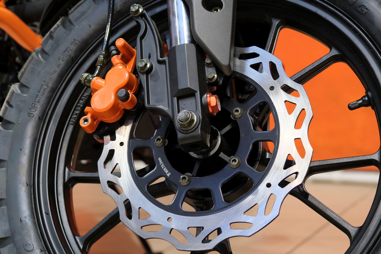 картинка Мотоцикл Regulmoto DUKE 300 | Moped24